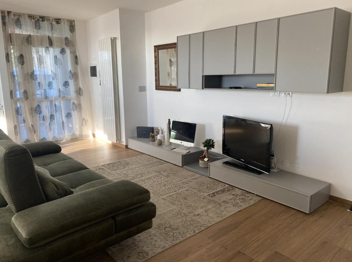 Nuovo Bilocale Apartment San Rocco  Exterior photo